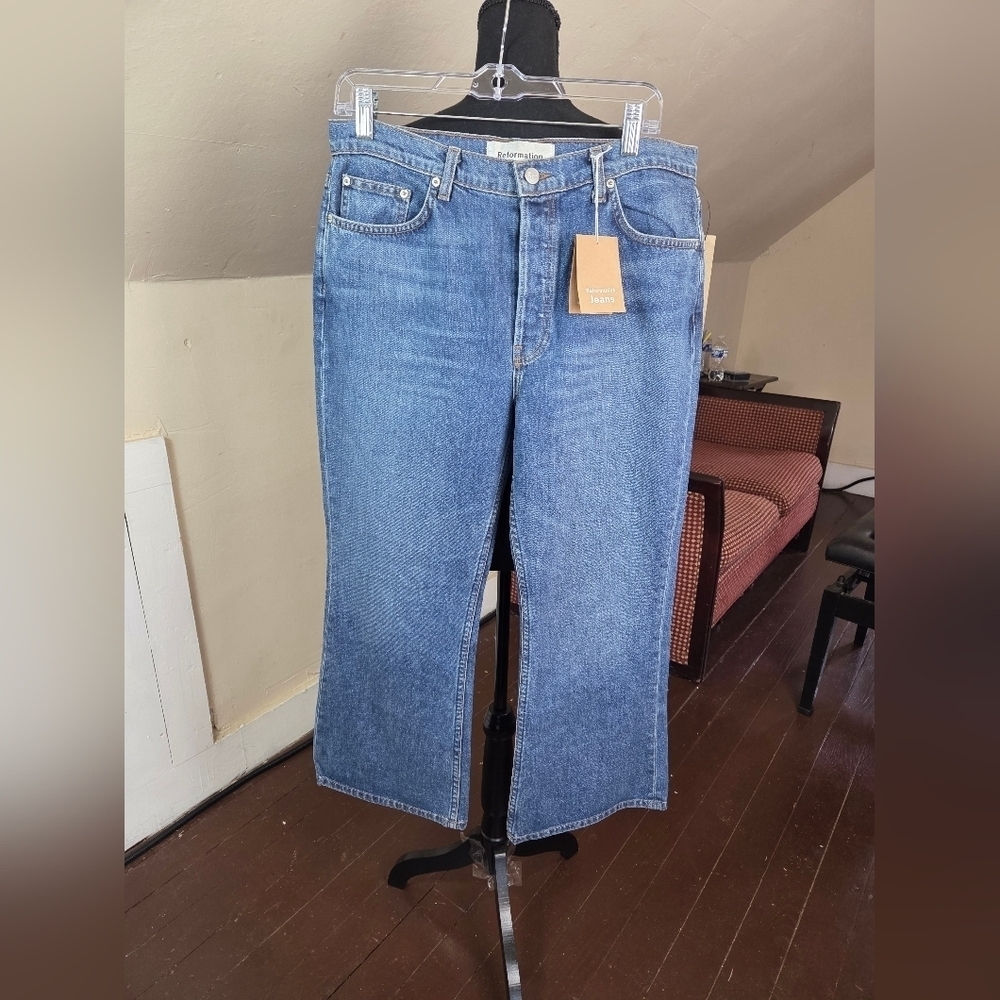 Reformation Mid Crop Flare Jeans Baltic Size‎ 31 NWT
